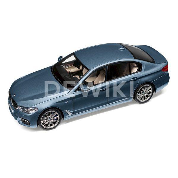 Миниатюрная модель BMW 5 серии (G30), Bluestone Metallic, масштаб 1:18 Миниатюрная модель BMW 5 серии (G30), Bluestone Metallic, масштаб 1:18