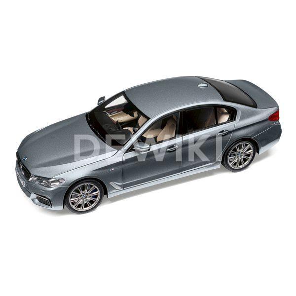 Миниатюрная модель BMW 5 серии (G30), Sophisto Grey, масштаб 1:18