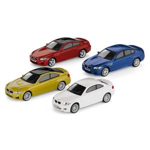 Миниатюрная модель BMW М серий, 4 цвета, масштаб 1:64 Миниатюрная модель BMW М серий, 4 цвета, масштаб 1:64