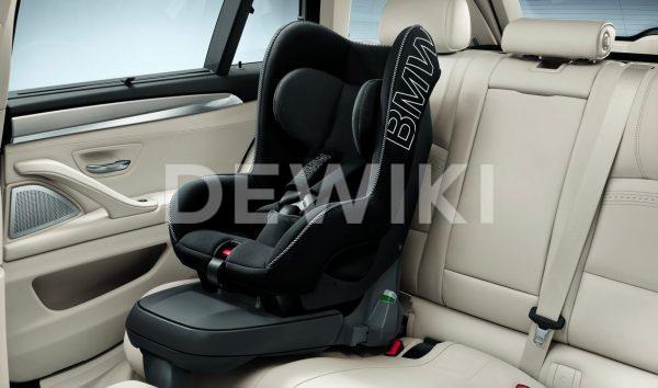 Детское кресло BMW Junior Seat группа 1, Black/Anthracite Детское кресло BMW Junior Seat группа 1, Black/Anthracite
