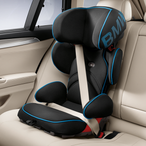 Детское кресло BMW Junior Seat группа 2/3, Black/Blue Детское кресло BMW Junior Seat группа 2/3, Black/Blue
