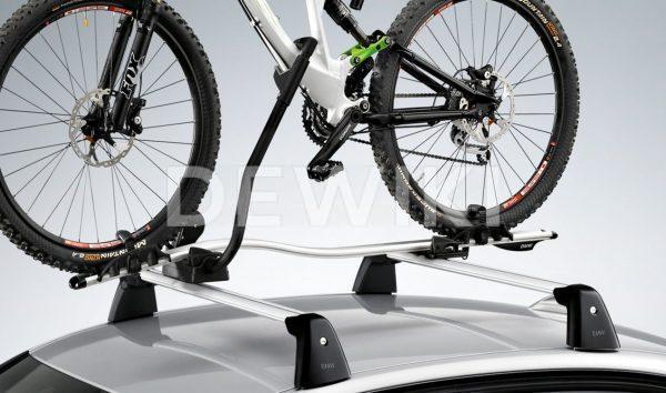 Фиксатор BMW для туристического велосипеда, запираемый Фиксатор BMW для туристического велосипеда, запираемый