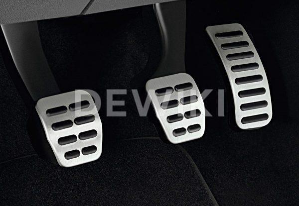 Накладки на педали Volkswagen Polo 5, для автомобилей с МКПП Накладки на педали Volkswagen Polo 5, для автомобилей с МКПП