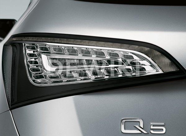 Светодиодные задние фонари Audi Q5, прозрачное стекло