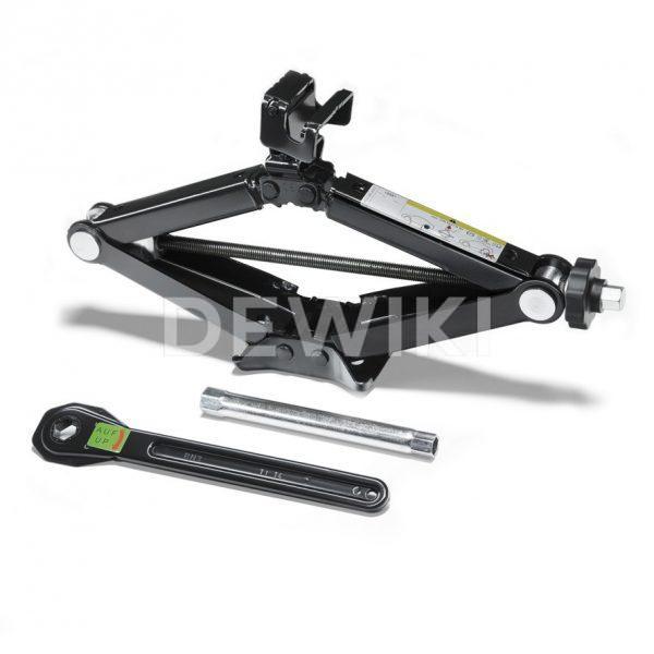 Домкрат с сумкой Audi Q7 (4L), для автомобилей с подножками Домкрат с сумкой Audi Q7 (4L), для автомобилей с подножками