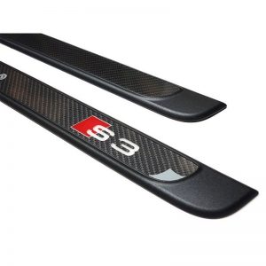 Комплект накладок порогов под карбон Audi А3 (8V) Комплект накладок порогов под карбон Audi А3 (8V)