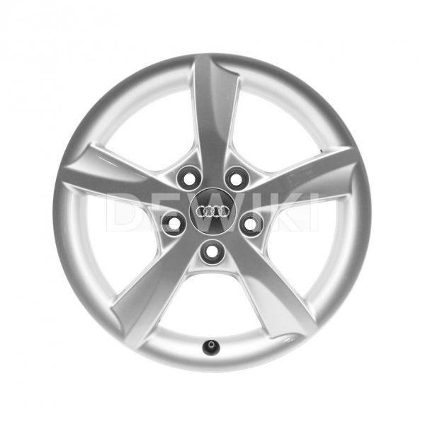 Алюминиевый литой диск R16 в 5-спицевом дизайне Audi, Brilliant Silver, 6,0J x 16 ET48