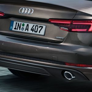 Диффузор заднего бампера Audi A4 (8W/B9), под одинарную насадку слева и справа Диффузор заднего бампера Audi A4 (8W/B9), под одинарную насадку слева и справа