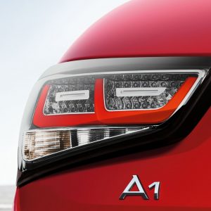 Светодиодные задние фонари Audi A1 (8X), с прозрачными рассеивателями Светодиодные задние фонари Audi A1 (8X), с прозрачными рассеивателями