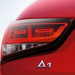 Светодиодные задние фонари Audi A1 (8X), с затемнением