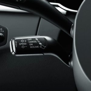 Круиз-контроль Audi A1/ Q3, с многофункциональным рулевым колесом Круиз-контроль Audi A1/ Q3, с многофункциональным рулевым колесом