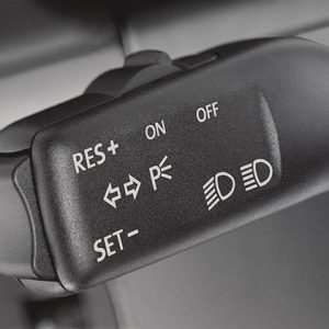 Круиз-контроль Volkswagen Passat B6 / B7 / CC, для автомобилей с многофункциональным рулевого колеса Круиз-контроль Volkswagen Passat B6 / B7 / CC, для автомобилей с многофункциональным рулевого колеса