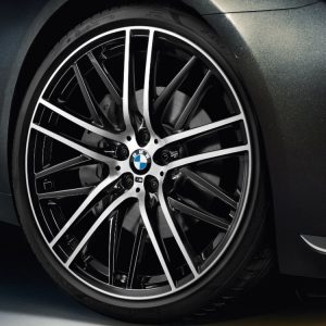 Комплект летних колес в сборе R21 BMW M Performance Double Spoke 650 M, Pirelli P Zero r-f, без RDC, Runflat