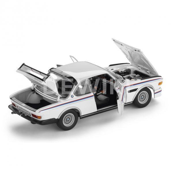 Миниатюрная BMW 3.0 CSL (1971) Heritage Edition, White, масштаб 1:18