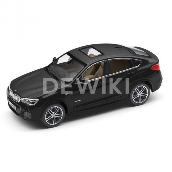 Миниатюрная модель BMW X4, Black Sapphire, масштаб: 1:43 Миниатюрная модель BMW X4, Black Sapphire, масштаб: 1:43
