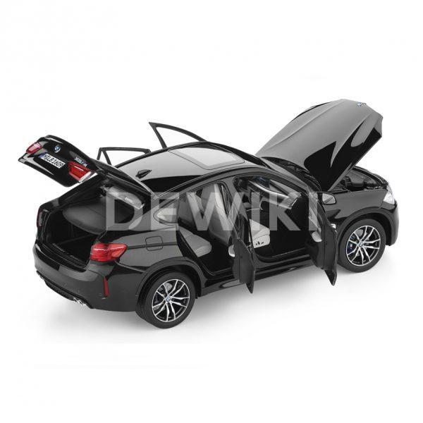 Миниатюрная модель BMW X6 M, Black Sapphire, масштаб 1:18 Миниатюрная модель BMW X6 M, Black Sapphire, масштаб 1:18