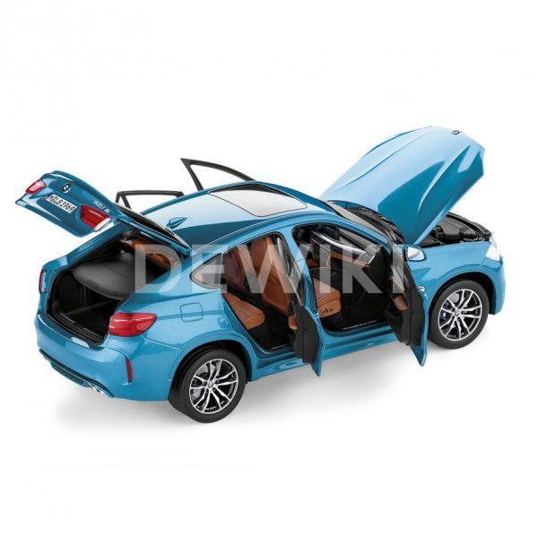 Миниатюрная модель BMW X6 M, Long Beach Blue, масштаб 1:18