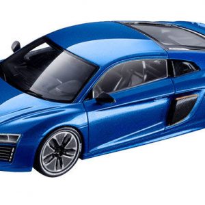 Модель в миниатюре Audi R8 e-tron, Magnetic Blue, масштаб 1:43 Модель в миниатюре Audi R8 e-tron, Magnetic Blue, масштаб 1:43