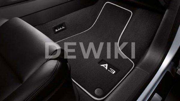 Комплект велюровых ковриков Audi A3 (8V), контрастная надпись