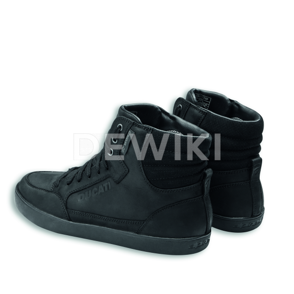 Низкие мотоботы Ducati Downtown C1 Низкие мотоботы Ducati Downtown C1