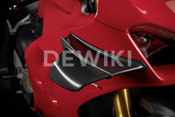 Карбоновые крылья Ducati Panigale V4