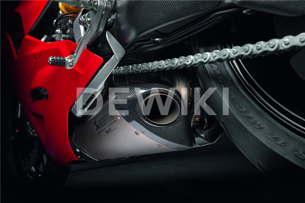 Гоночный титановый глушитель Akrapovic Ducati Panigale V2 Гоночный титановый глушитель Akrapovic Ducati Panigale V2