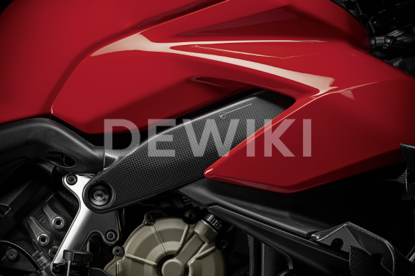 Карбоновая крышка рамы Ducati Panigale V4 / Streetfighter V4