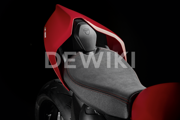 Комфортное высокое сиденье Ducati Panigale V2
