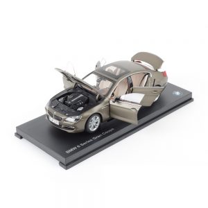 Миниатюрная модель BMW 6er Gran Coupe (F06), Bronze, масштаб 1:18 Миниатюрная модель BMW 6er Gran Coupe (F06), Bronze, масштаб 1:18
