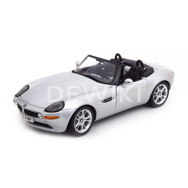 Миниатюрная модель BMW Z8 Convertible (E52), Silver, масштаб 1:18 Миниатюрная модель BMW Z8 Convertible (E52), Silver, масштаб 1:18