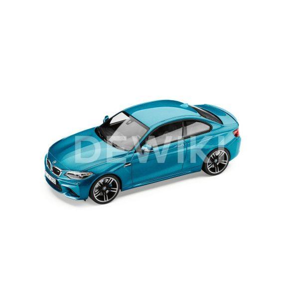 Миниатюрная  модель BMW M2 Coupe, Long Beach Bluee, масштаб 1:18
