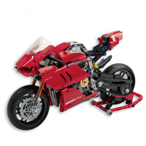 Коллекционная модель Ducati Panigale V4 R LEGO Technic Коллекционная модель Ducati Panigale V4 R LEGO Technic