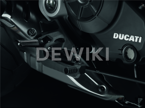 Подножки с центральным расположением Ducati XDiavel