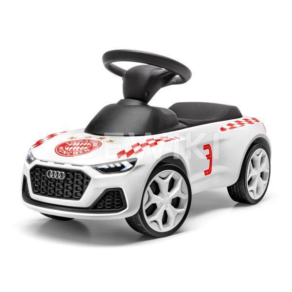 Детский автомобиль Audi FC Bayern M., белая