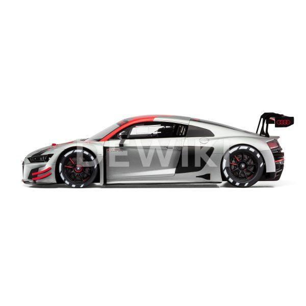 Модель в миниатюре Audi R8 LMS 2019, Silver, масштаб 1:18