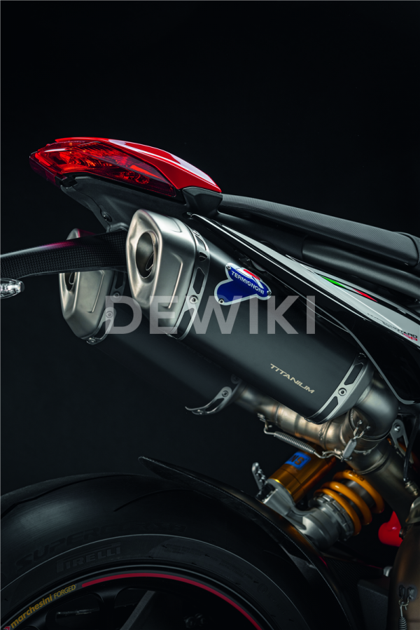 Титановый глушитель Ducati Hypermotard 950