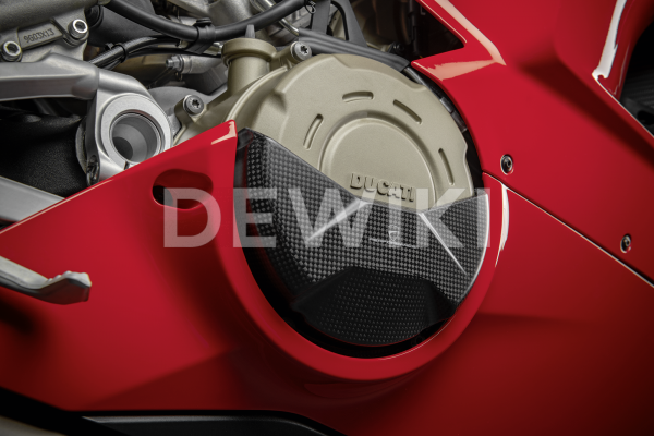 Карбоновая крышка картера сцепления Ducati Panigale V4 / V4 S Карбоновая крышка картера сцепления Ducati Panigale V4 / V4 S