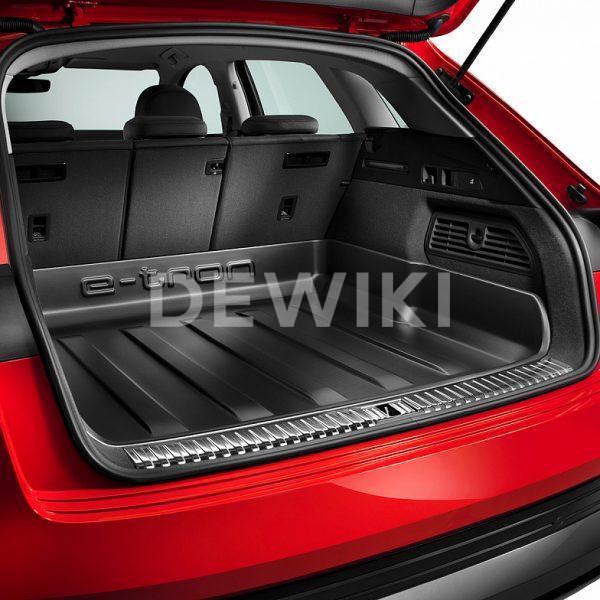 Поддон для багажника Audi e-tron